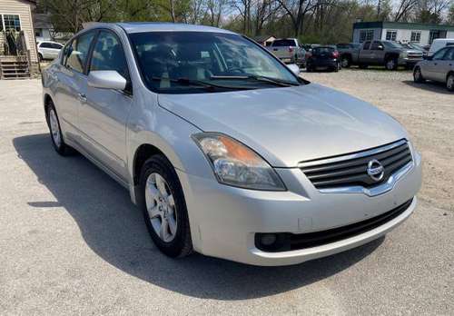 2008 NISSAN ALTIMA SL - - by dealer - vehicle for sale in Indianapolis, IN