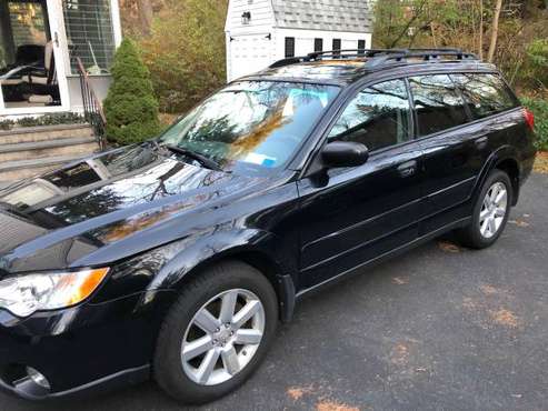 Subaru Outback 2.5i MANUAL - cars & trucks - by owner - vehicle... for sale in Pleasantville, NY