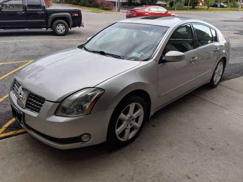 2004 Nissan Maxima - cars & trucks - by owner - vehicle automotive... for sale in Plattsburgh, NY