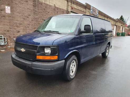 2003 Chevrolet Express Cargo Van 1500 - cars & trucks - by owner -... for sale in Philadelphia, PA