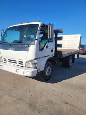 2006 Isuzu NQR Diesel 12 Feet Flatbed Liftgate Auto Low Miles Truck for sale in Brooklyn, NY