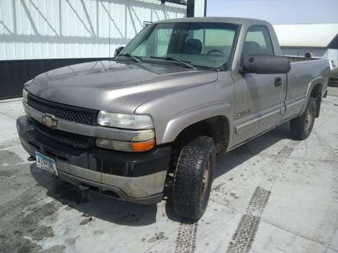2002 Chevy Silverado 2500 for sale in Marshall, MN