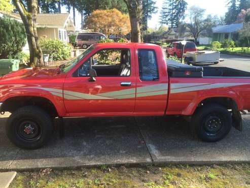 1989 Toyota SR5 Pickup 4x4 - cars & trucks - by owner - vehicle... for sale in Eugene, OR