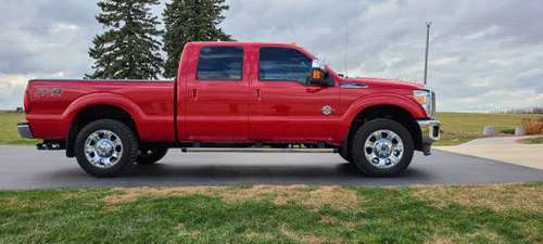 2014 Ford F250 Lariat Crew Cab - cars & trucks - by owner - vehicle... for sale in Darlington, WI