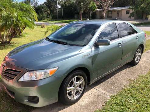 Toyota Camry LE 2010 - cars & trucks - by owner - vehicle automotive... for sale in Punta Gorda, FL