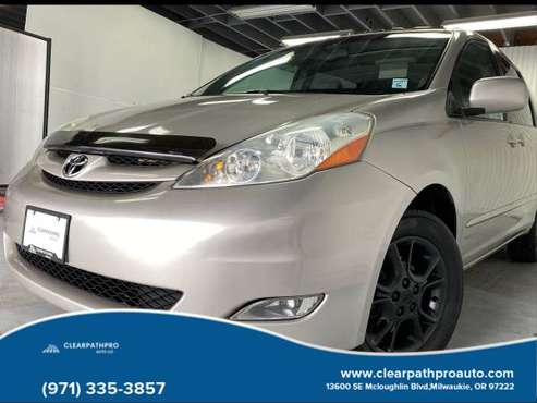 2006 Toyota Sienna - CLEAN TITLE & CARFAX SERVICE HISTORY! - cars & for sale in Portland, OR