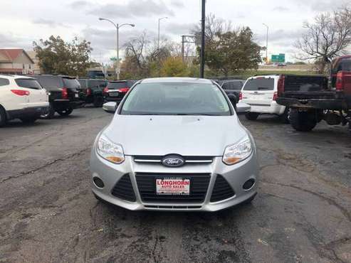 2014 Ford Focus SE - cars & trucks - by dealer - vehicle automotive... for sale in milwaukee, WI