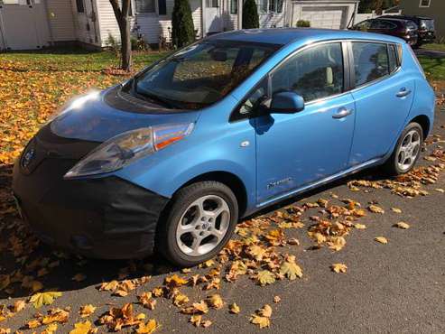 2012 Nissan Leaf Electric - cars & trucks - by owner - vehicle... for sale in Stratford, CT