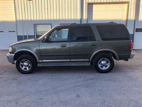 2000 FORD EXPEDITION Eddie Bauer - SUV - cars & trucks - by dealer -... for sale in Gillette, WY