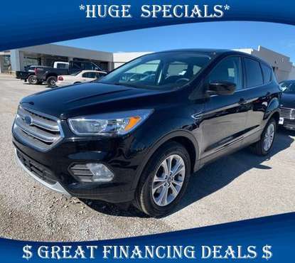 2017 Ford Escape SE - Finance Here! Low Rates Available! - cars &... for sale in Whitesboro, TX