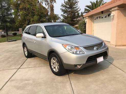 SUV Hyundai Veracruz - cars & trucks - by owner - vehicle automotive... for sale in Tracy, CA