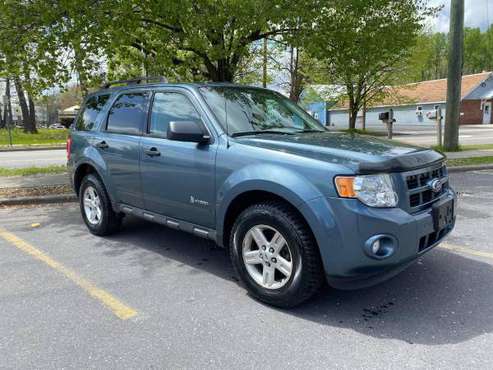 2011 Ford escape Hybrid AWD, for sale in Saratoga Springs, NY