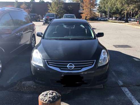 2011 Nissan Altima - cars & trucks - by owner - vehicle automotive... for sale in Chesapeake , VA