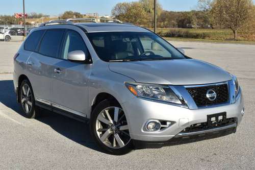 2015 Nissan Pathfinder Platinum ***50K MILES ONLY*** - cars & trucks... for sale in Omaha, IA