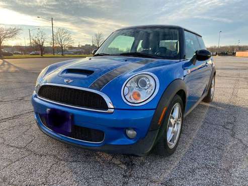 Mini Cooper s - cars & trucks - by owner - vehicle automotive sale for sale in Strongsville, OH