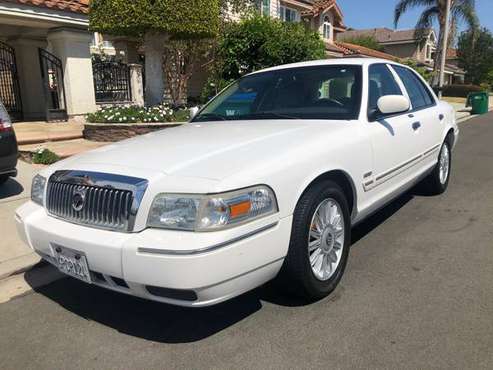 2010 Grand Marquis - Drives & Feels like New 2K Below Book Value for sale in Irvine, CA