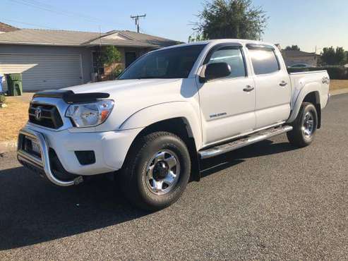 2014 Toyota Tacoma SR5 - Low Miles - Clean Carfax - cars & trucks -... for sale in Rosemead, CA