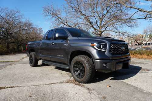 Toyota Tundra SR5 2020 - cars & trucks - by owner - vehicle... for sale in Brooklyn, NY