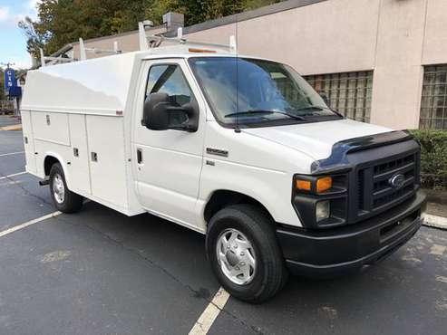 2011 Ford E350 11ft KUV Utility Body, Inspected for sale in Glenshaw, PA
