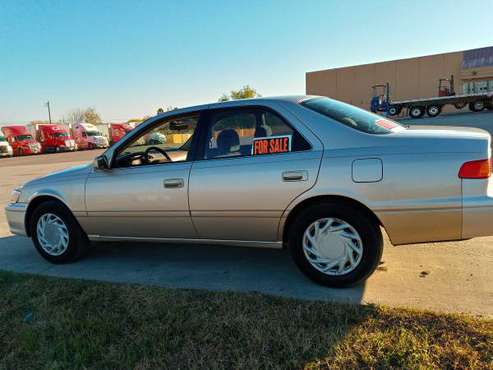01 Toyota Camry A 2 B car runs excellent you can drive it home -... for sale in Kyle, TX