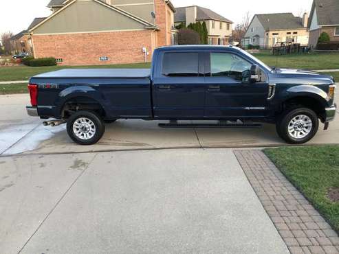 2019 Ford F250 XLT 4X4 Crewcab - cars & trucks - by owner - vehicle... for sale in Macomb, MI