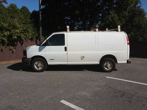 2005 Chevrolet Express Cargo Van for sale in Syosset, NY