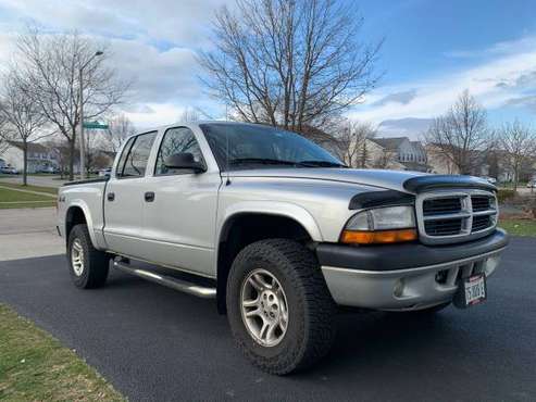 2004 Dodge Dakota 4x4 V8 Sport - cars & trucks - by owner - vehicle... for sale in Grise Fiord, IL