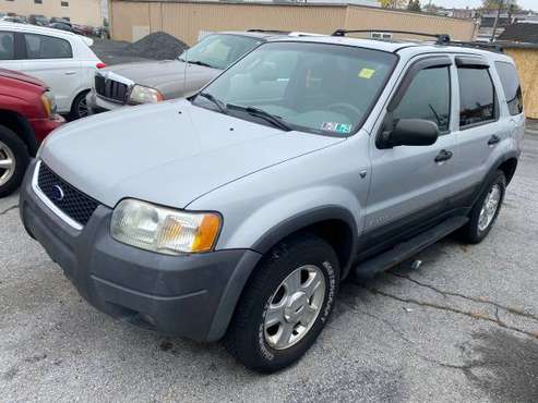 2002 Ford Escape 4x4 100k - cars & trucks - by owner - vehicle... for sale in Allentown, PA