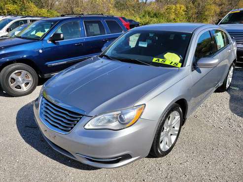 2013 CHRYSLER 200 LX - cars & trucks - by dealer - vehicle... for sale in Alexandria, OH