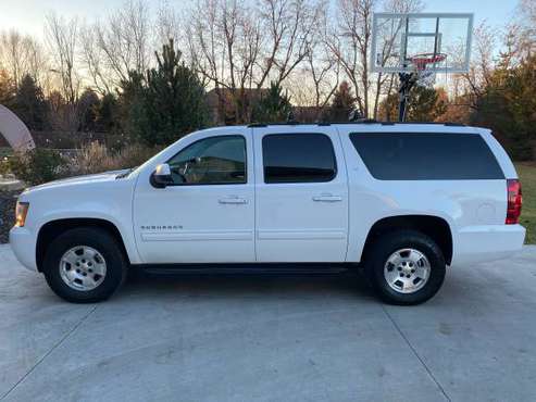 2014 Chevrolet Suburban 1500 - cars & trucks - by owner - vehicle... for sale in Eagle, ID