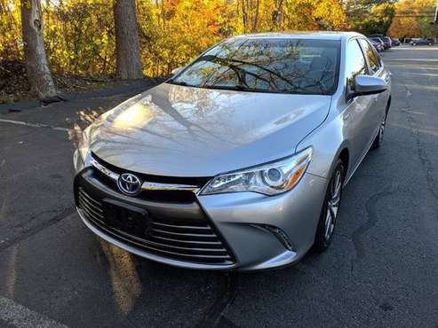 2015 Toyota Camry Hybrid XLE loaded 131k 40mpg nav backup leather for sale in Walpole, MA