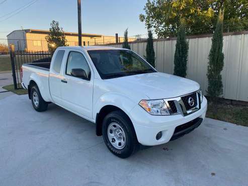 2017 Nissan Frontier - 22k miles - cars & trucks - by dealer -... for sale in Fort Worth, TX