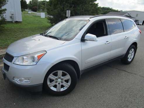 **2011 Chevrolet Traverse LT AWD** - cars & trucks - by dealer -... for sale in Fredericksburg, VA