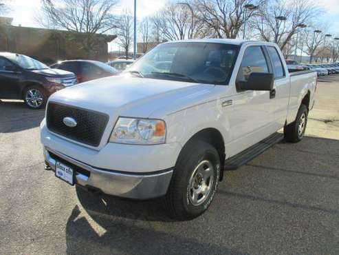 2006 Ford F150 Super Cab XLT 4x4 Pickup - cars & trucks - by dealer... for sale in Sioux City, IA