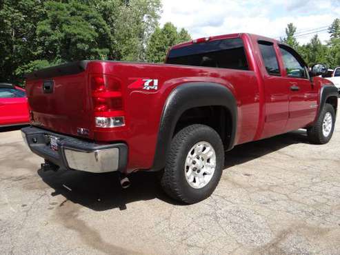 2007 GMC Sierra SLE 1500 4x4 extended cab Truck- Clean! - cars &... for sale in Londonderry, MA