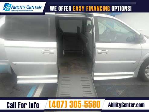 2007 Chrysler Town and Country *Wheelchair Van* *Handicap Van* -... for sale in Orlando, FL