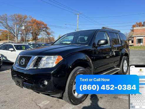2012 Nissan Pathfinder 4x4 SUV* 3rd Row* Loaded* Perfect* Warranty*... for sale in Plainville, CT