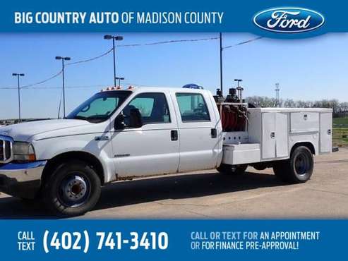 2002 Ford Super Duty F-550 DRW Crew Cab 200 WB 84 CA XLT for sale in Madison, TX