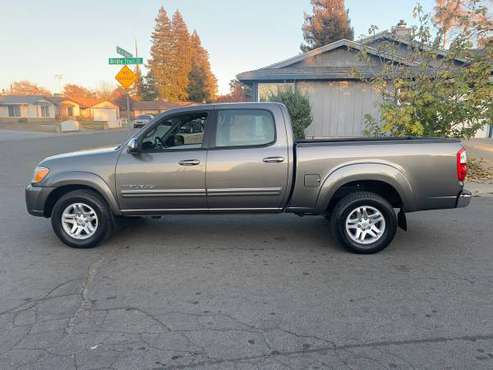 ••LOW MILES•• 06 TOYOTA TUNDRA SR-5 Double cab MINT! - cars & trucks... for sale in West Sacramento, CA