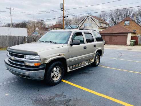 2000 Chevy Tahoe - cars & trucks - by owner - vehicle automotive sale for sale in milwaukee, WI