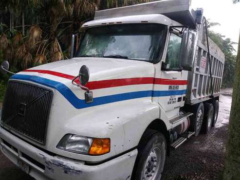 Dump truck - cars & trucks - by owner - vehicle automotive sale for sale in Hialeah, FL