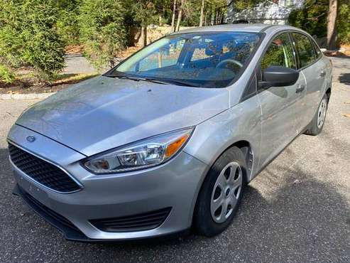 2017 Ford Focus - cars & trucks - by owner - vehicle automotive sale for sale in West Babylon, NY