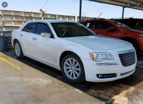 2012 CHRYSLER 300C AWD - - by dealer - vehicle for sale in Reno, NV