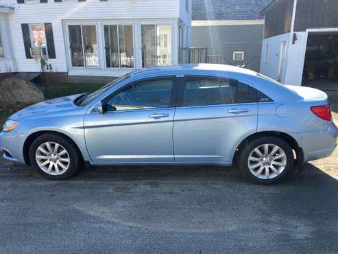 2012 Chrysler 200 - cars & trucks - by owner - vehicle automotive sale for sale in Chester, VT