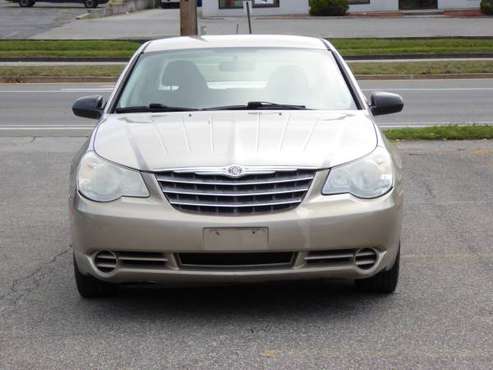 2009 Chrysler Sebring Sedan LX*RUNS LIKE A CHAMP*CLEAN TITLE*RELIABLE* for sale in Roanoke, VA