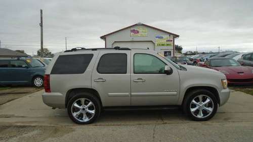07 chevy tahoe 4wd 153,000 miles $7999 **Call Us Today For Details** for sale in Waterloo, IA