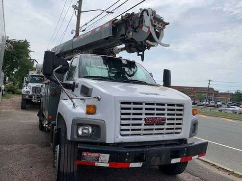 2006 GMC C-7500 CORNER MOUNTED 3 SECTION - cars & trucks - by dealer... for sale in Massapequa Park, NY