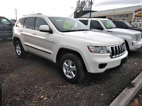 2012 Jeep Grand Cherokee 4wd - cars & trucks - by dealer - vehicle... for sale in Prineville, OR