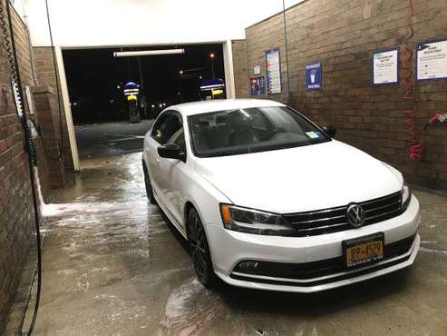2016 vw Jetta - cars & trucks - by owner - vehicle automotive sale for sale in Rensselaer, NY