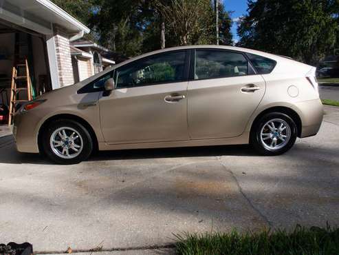 2010 Toyota Prius - cars & trucks - by owner - vehicle automotive sale for sale in Gainesville, FL